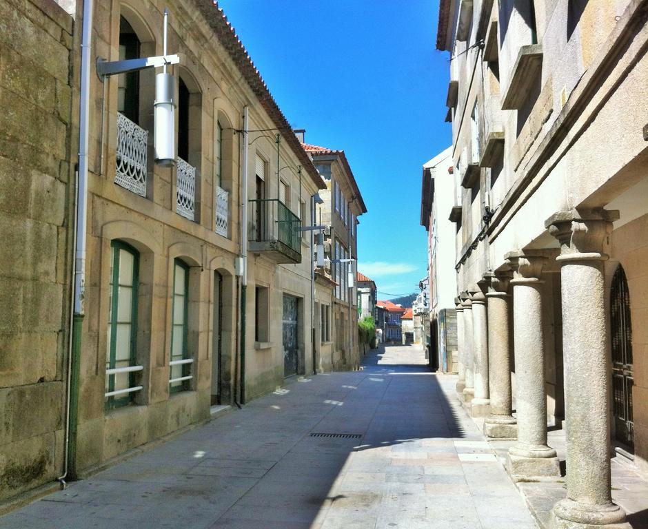 Slow City Hostel Pontevedra Exterior photo